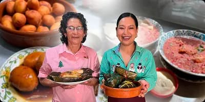 Cocinando en el fogón tradicional con ollas de barro